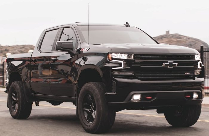 Pick up trucks and big SUVs are a nuisance to society