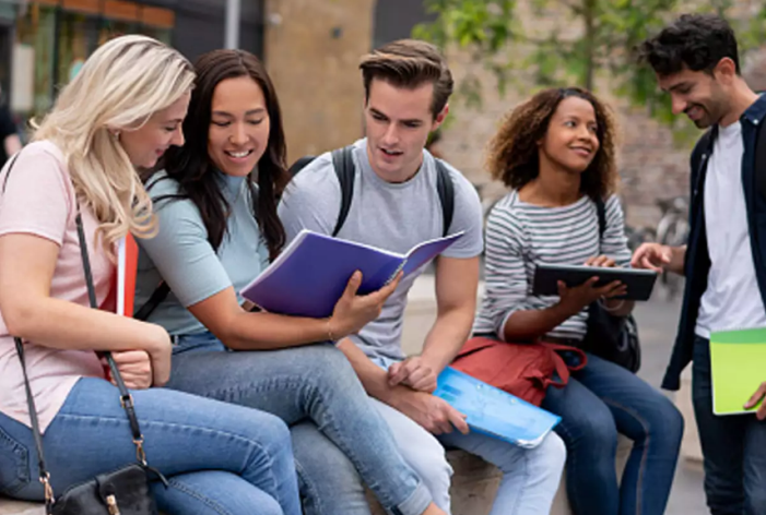 All colleges and universities should mandate the vaccine for on-campus learning