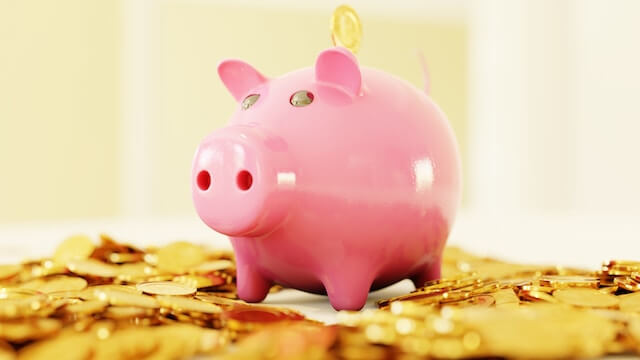 Pink pig bank