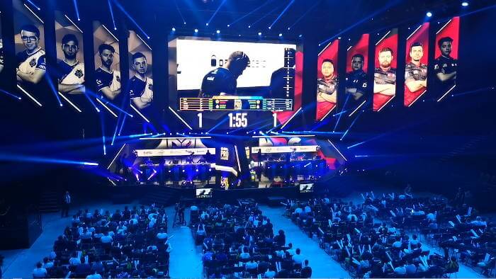 Leadership and Strategy Lessons from the eSports Arena