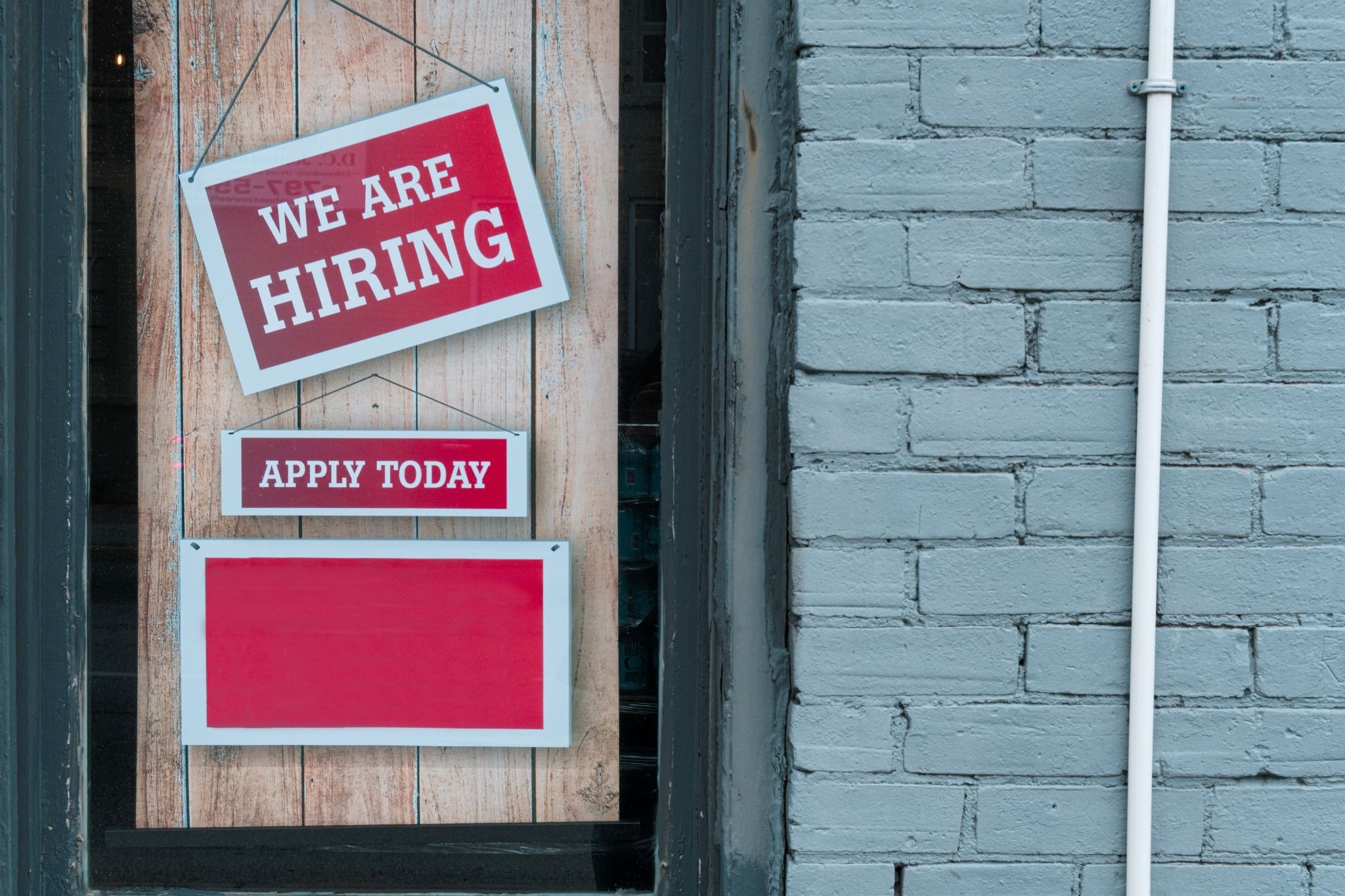 How to Choose the Right Hiring Model When Scaling Your Business