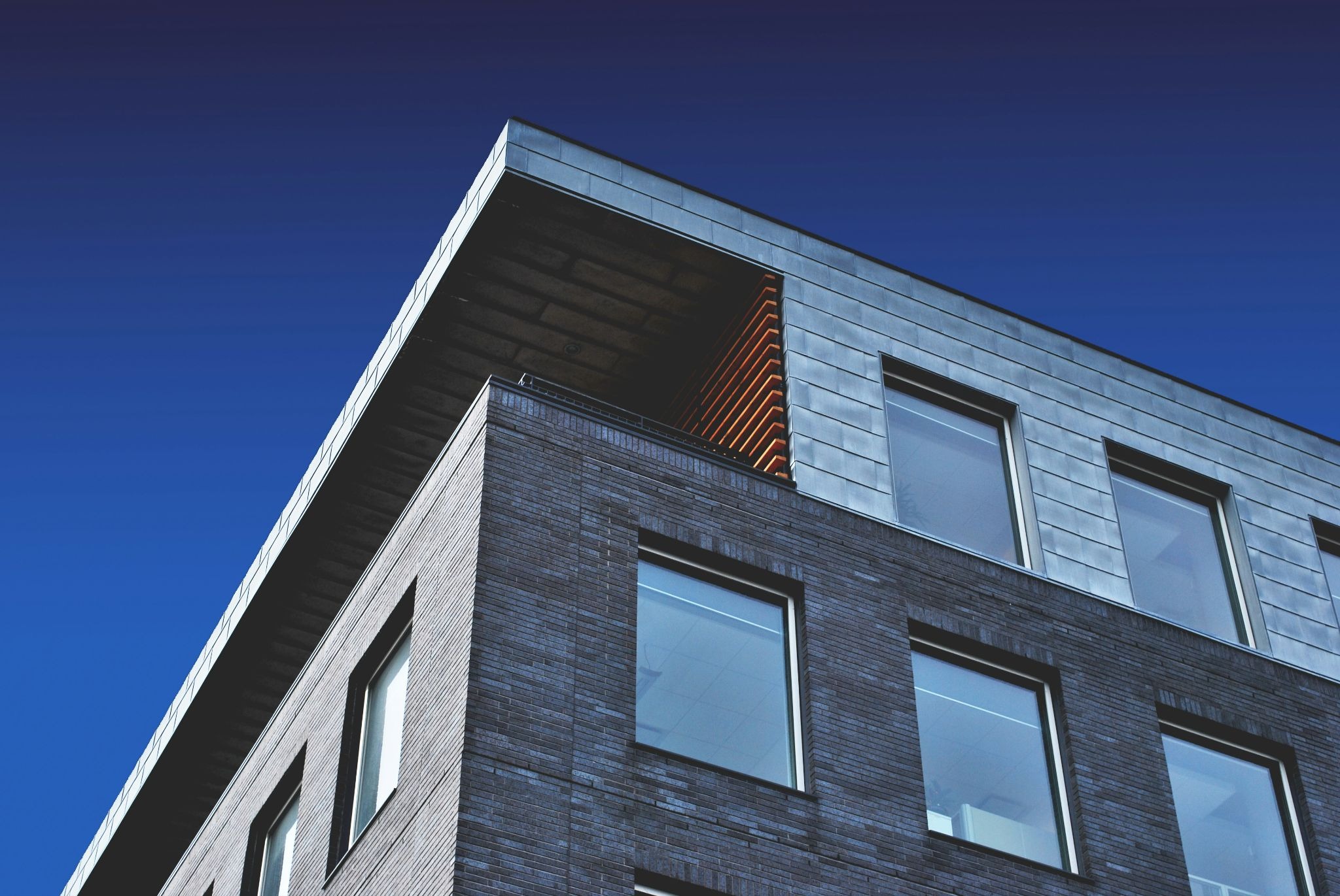 5 Practical Commercial Property Management Tips to Avoid the Stress & Hassle
