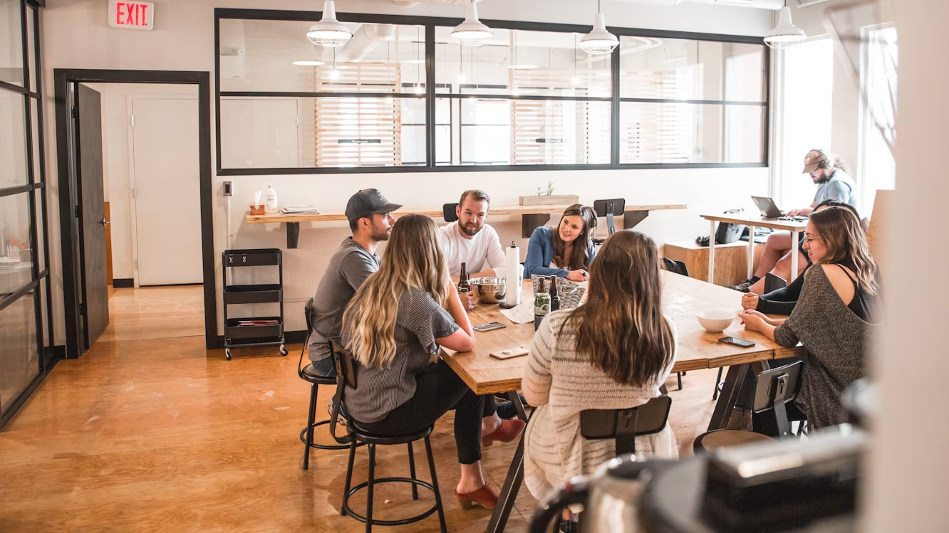 Why Small Businesses Need Smart HR Solutions