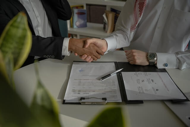 How Professional Legal Counsel Helps Prevent Costly Financial Disputes