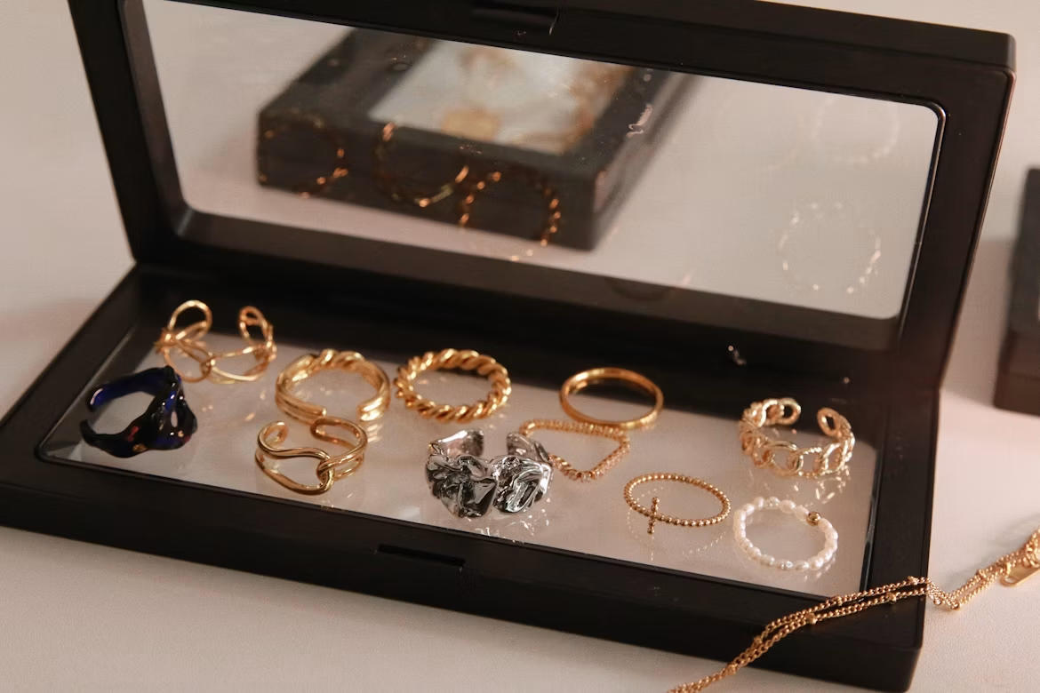 What to Know Before Selling Gold Jewellery