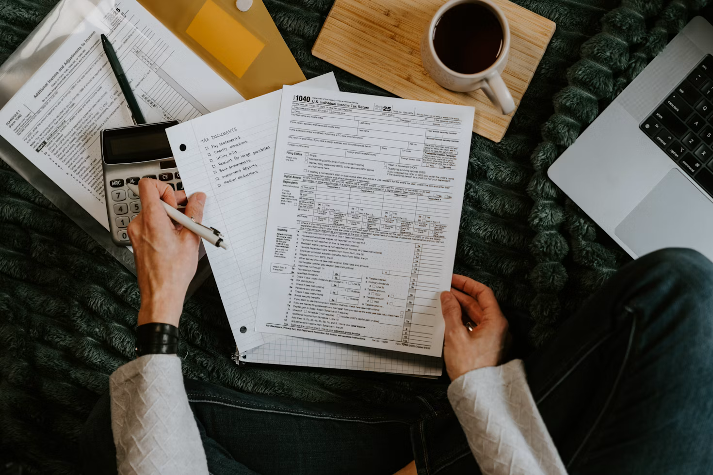 Navigating Tax Season as an Online Entrepreneur