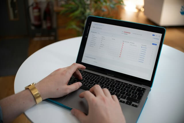 How Accurate Time Tracking Can Improve Investment Decisions