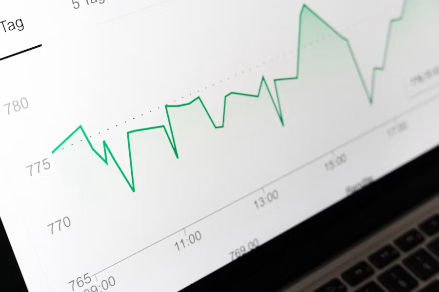 Smart Marketing Decisions with Social Intelligence